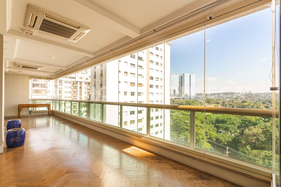 Condo in São Paulo, State of São Paulo, Brazil 4 - 18397774