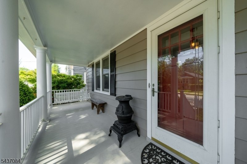 House in Chatham, New Jersey, United States 4 - 18397715