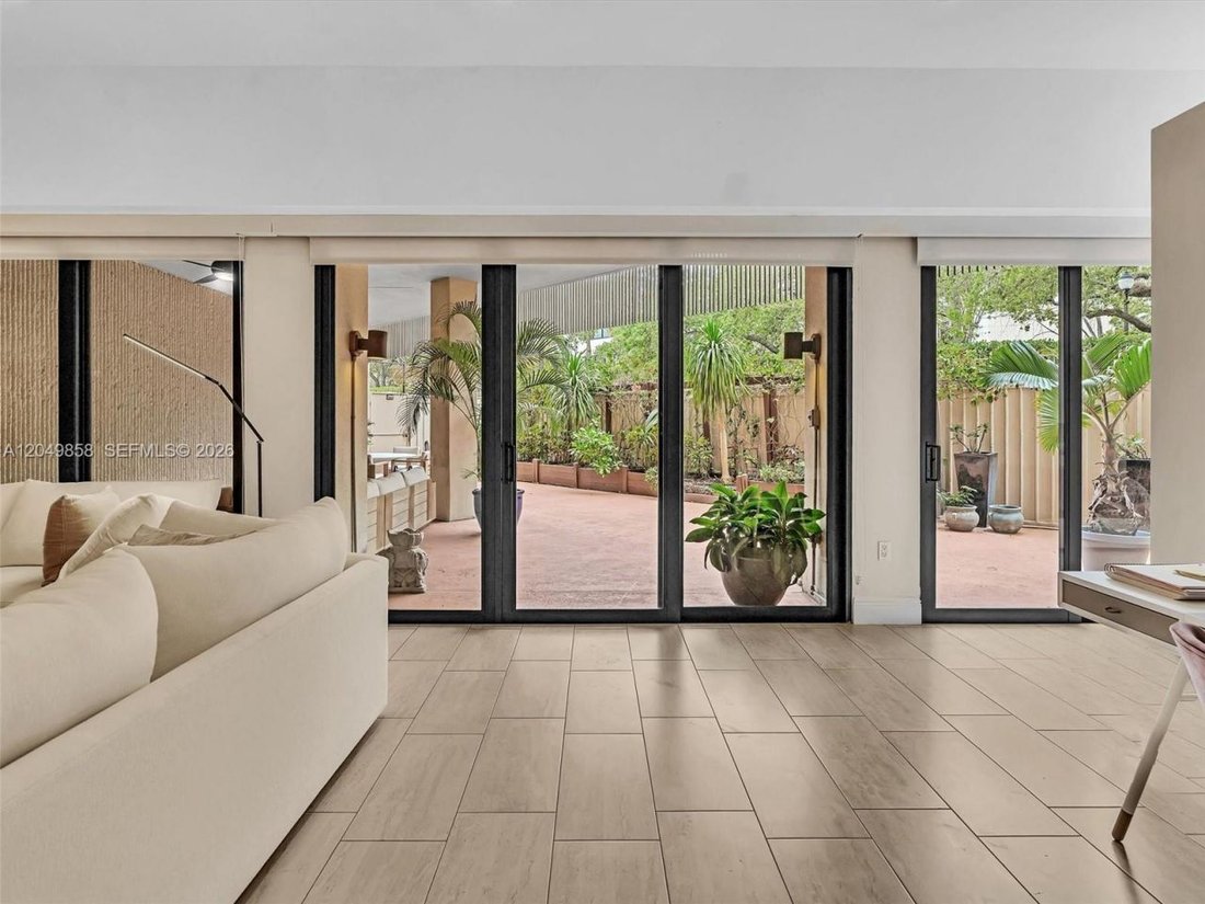 House in Miami, Florida, United States 4 - 18397682