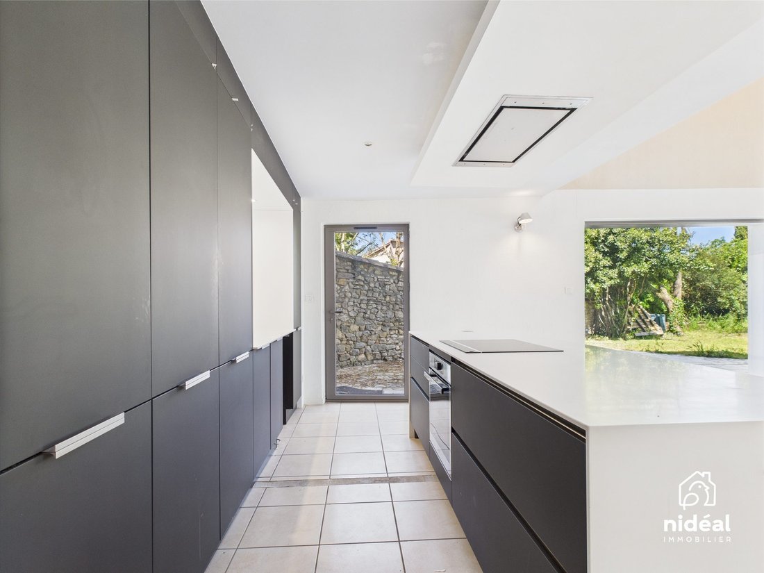 Country House in Vacquieres, Occitania, France 5 - 18397999