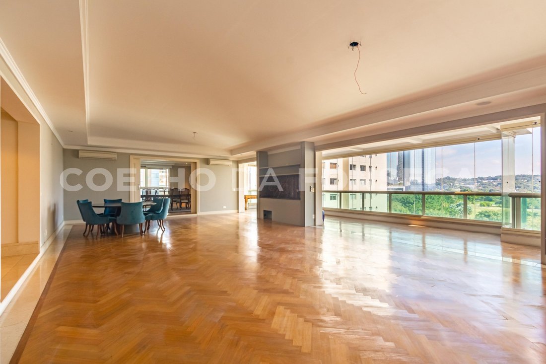 Condo in São Paulo, State of São Paulo, Brazil 1 - 18397774