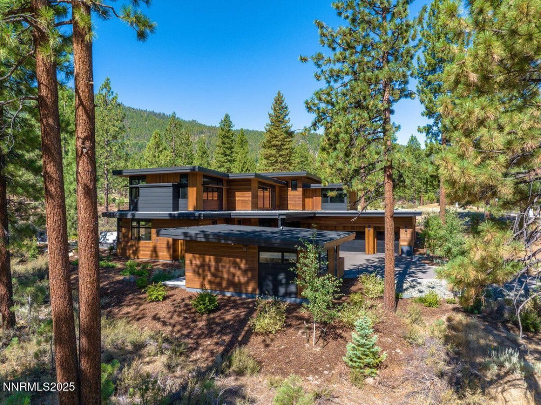 House in Genoa, Nevada, United States 4 - 18398001