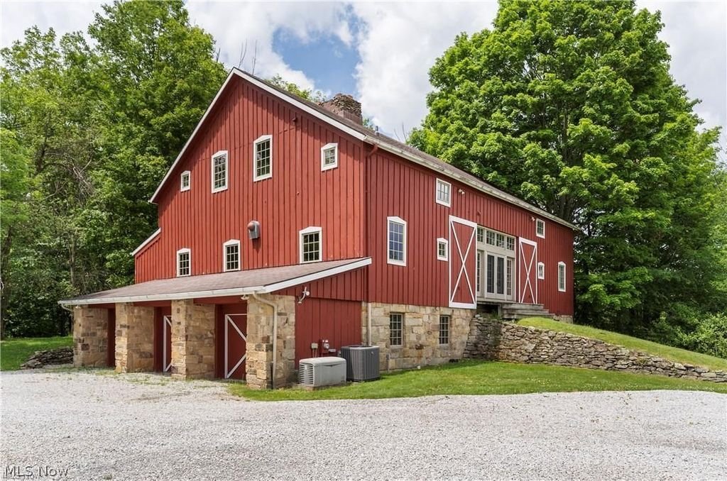 House in Chagrin Falls, Ohio, United States 3 - 18218487