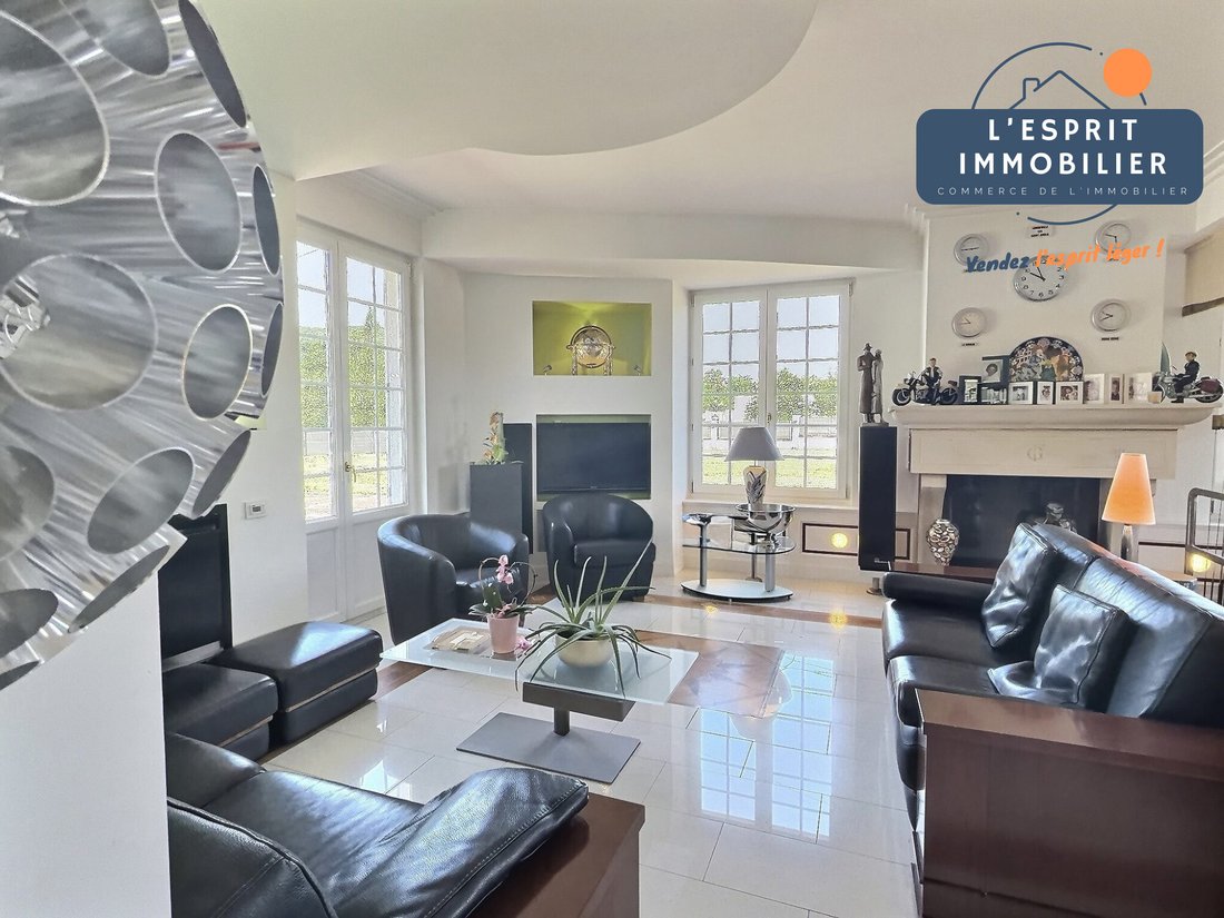 House in Longeville-les-Saint-Avold, Grand Est, France 3 - 18398077