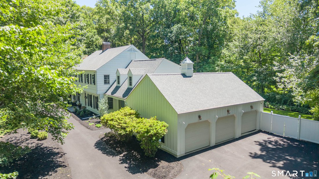 House in Danbury, Connecticut, United States 3 - 18398196