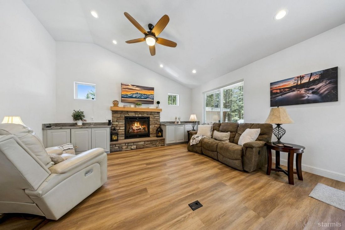 House in South Lake Tahoe, California, United States 4 - 18397708