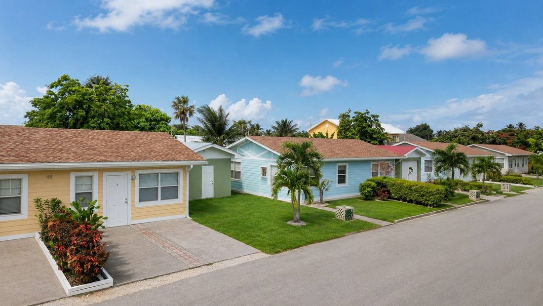 George Town, George Town, Cayman Islands 1 - 18398769