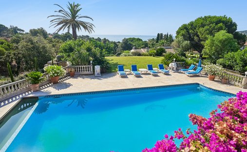 House in Frejus, Provence-Alpes-Côte d'Azur, France 1