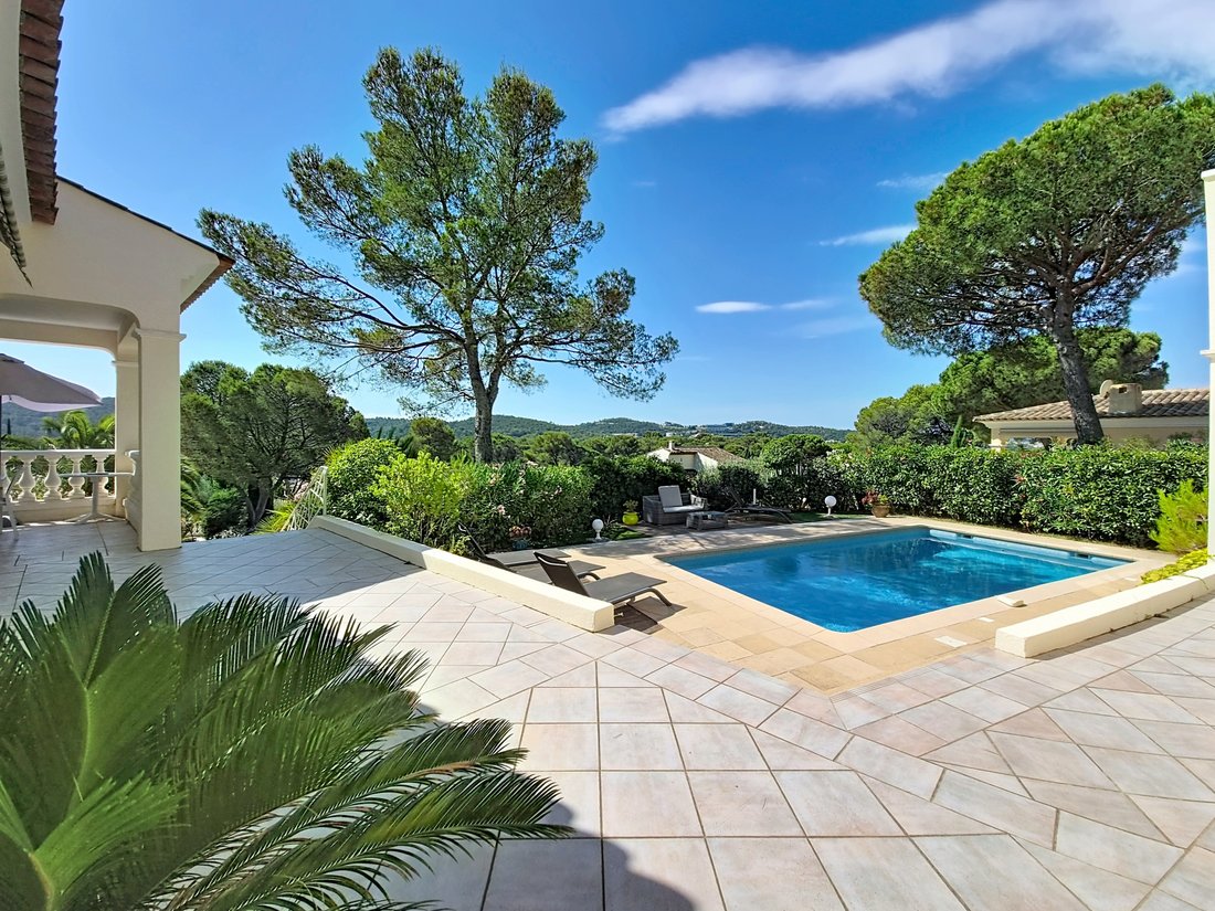 Villa in Le Dramont-Agay-Anthéor-Le Trayas, Saint-Raphaël, France 1 - 18399634