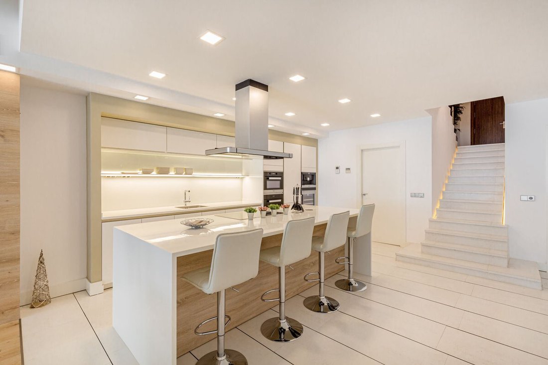 Appartamento a Puerto Banus, Marbella, Spagna 5 - 18399089