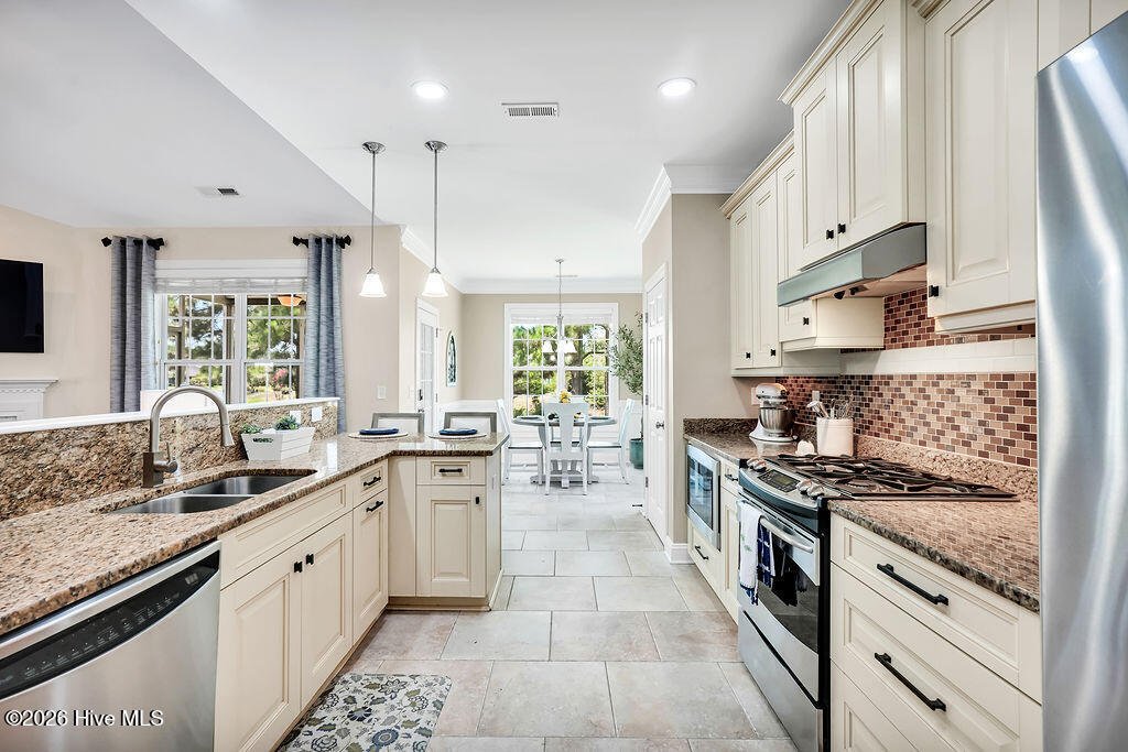 House in Northwest, North Carolina, United States 5 - 18398665