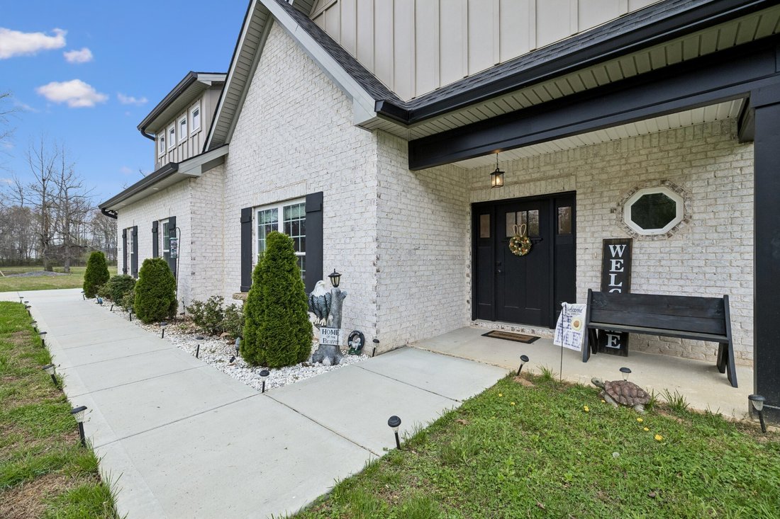 House in Tullahoma, Tennessee, United States 2 - 18399214