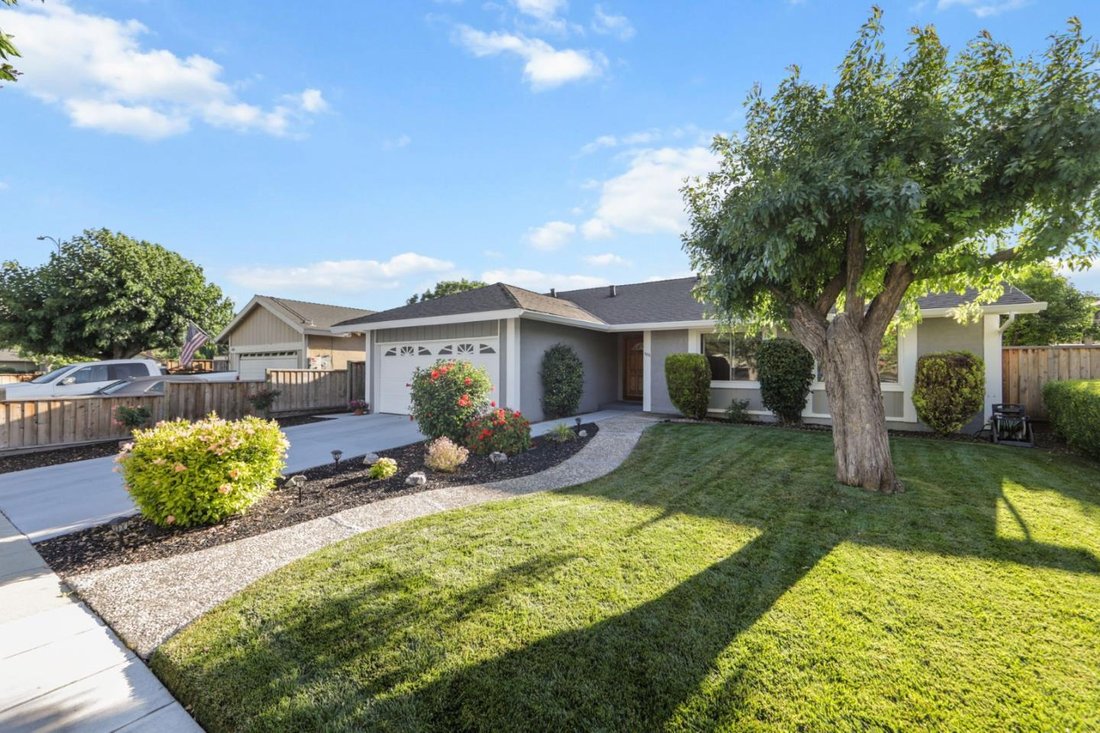 House in San Jose, California, United States 3 - 18355069