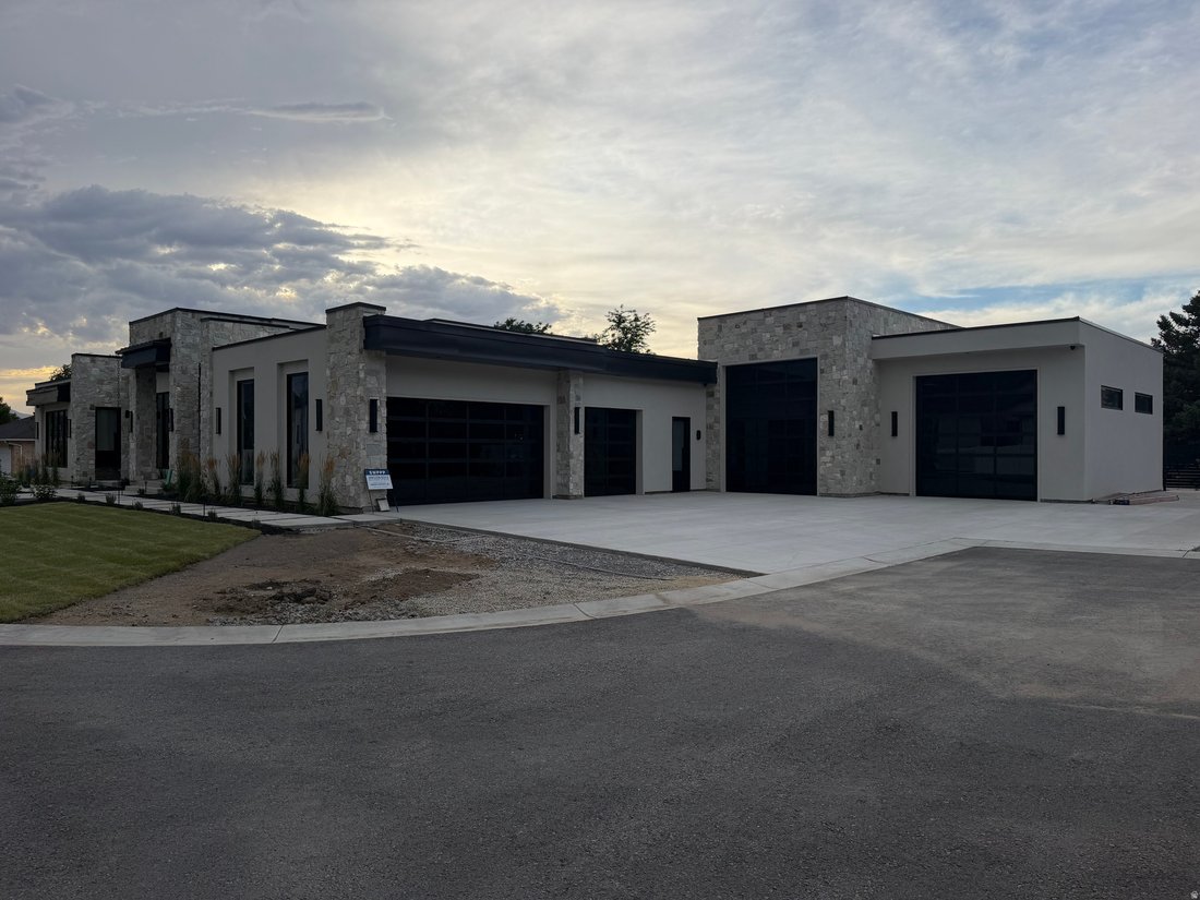 House in Draper, Utah, United States 2 - 17655542
