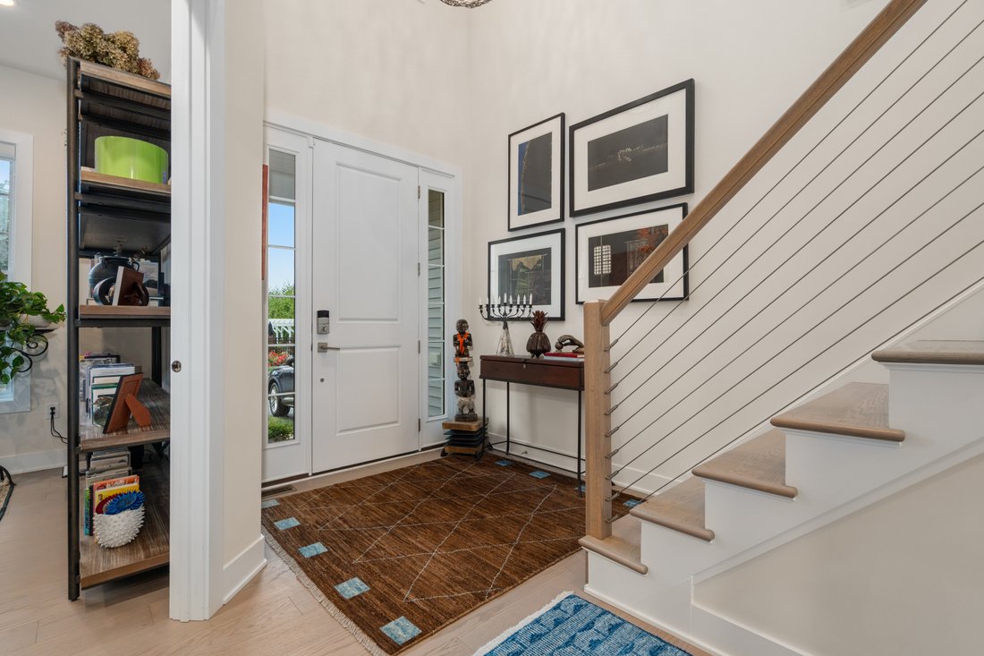 Condo in Millis, Massachusetts, United States 3 - 18400038