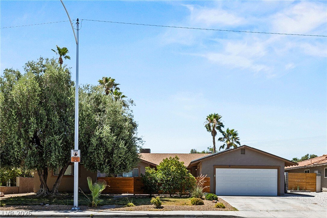 House in Las Vegas, Nevada, United States 1 - 18399037