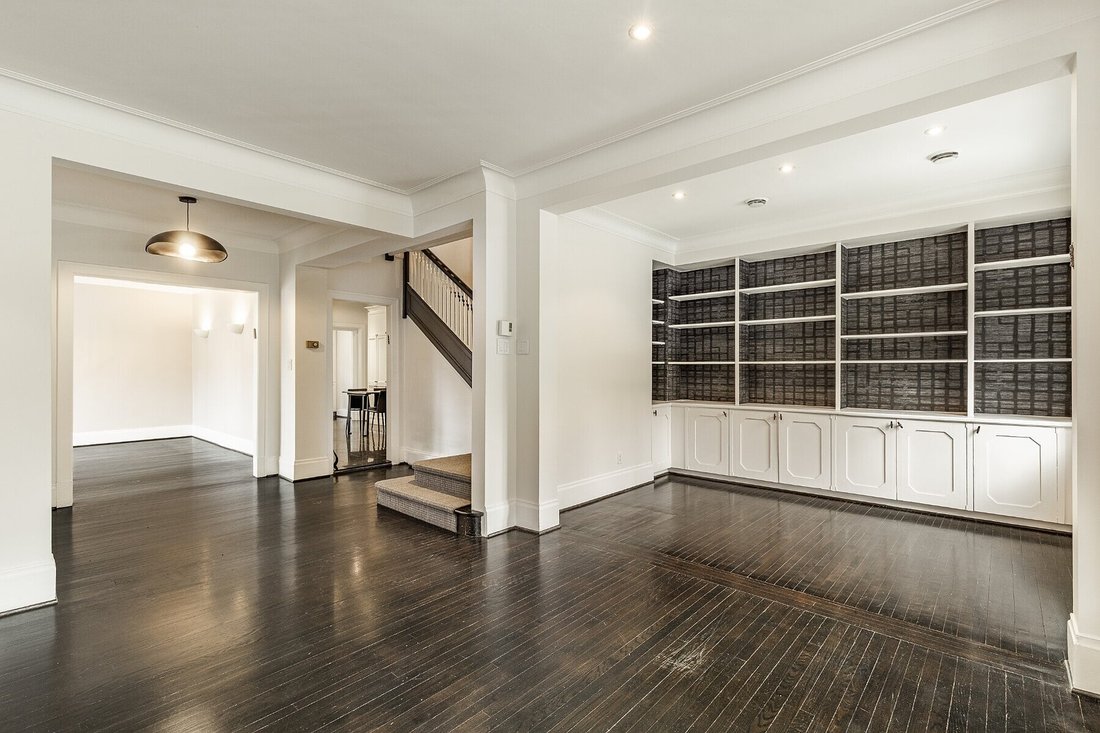 House in Westmount, Quebec, Canada 3 - 17666715