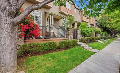 Townhouse in Newark, California, United States 1