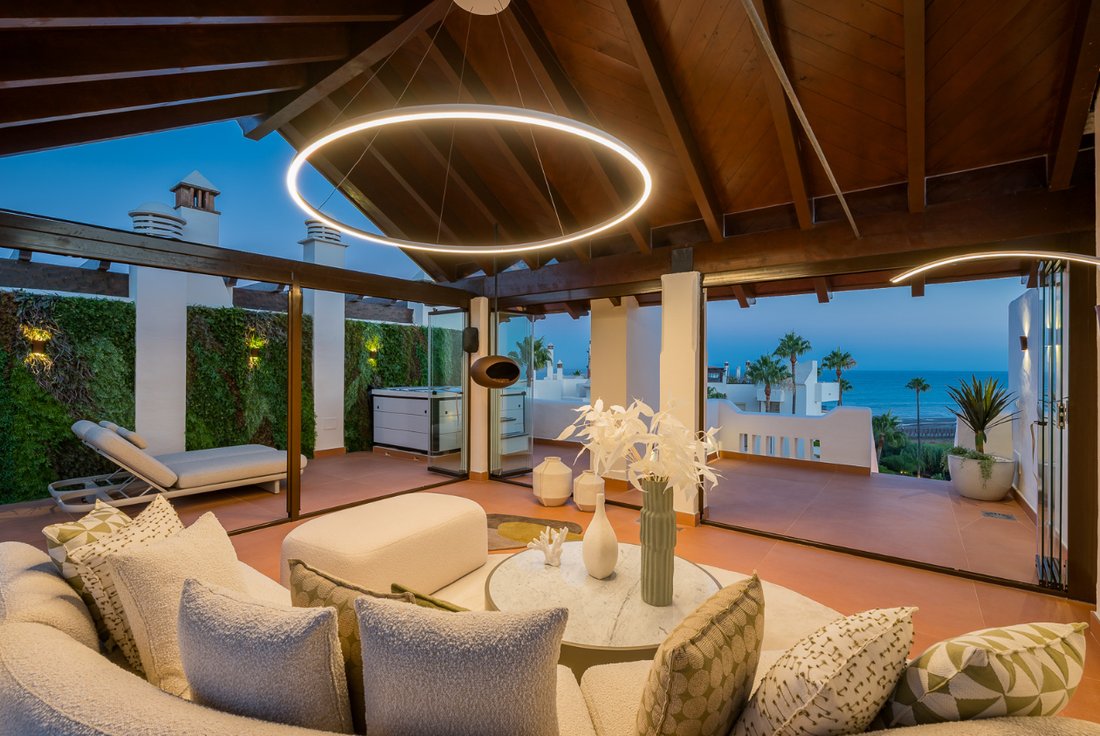 Wohnung in Marbella, Andalusien, Spanien 1 - 18399850