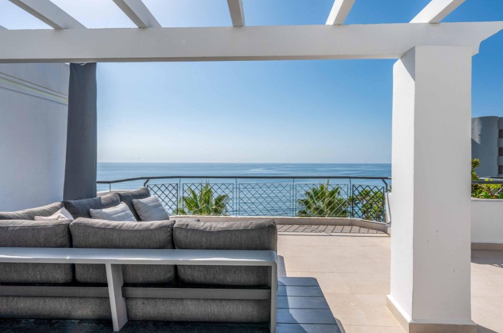 Penthouse in Marbella, Andalusia, Spain 5 - 18399845
