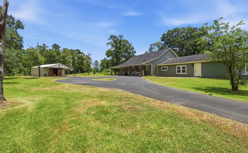 House in Conroe, Texas, United States 1