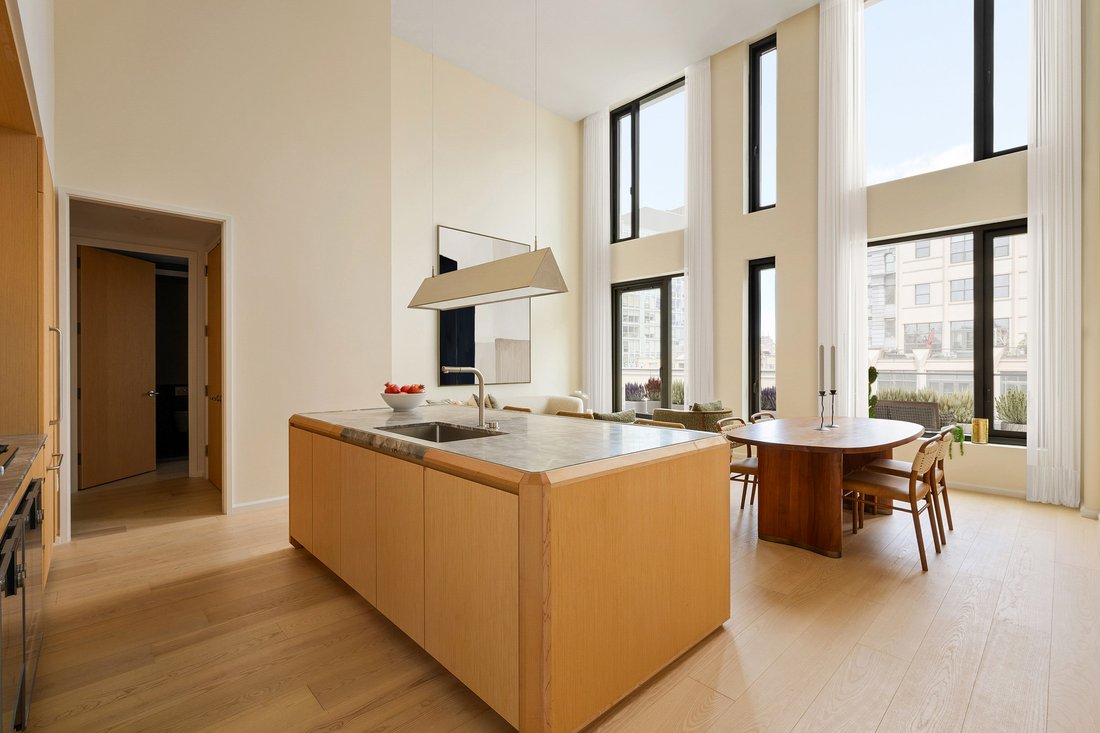 Condo in New York, New York, United States 3 - 17726337