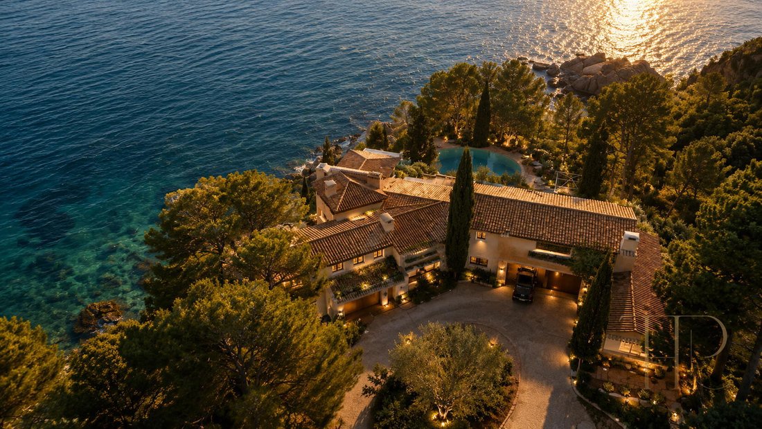 Villa in Lloret de Mar, Catalonia, Spain 4 - 15679521