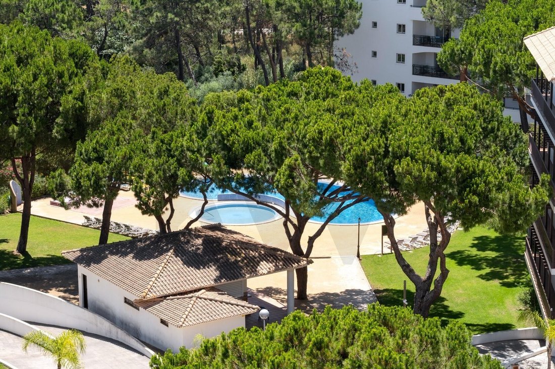 Apartment in Olhos de Agua, Algarve, Portugal 4 - 18399436