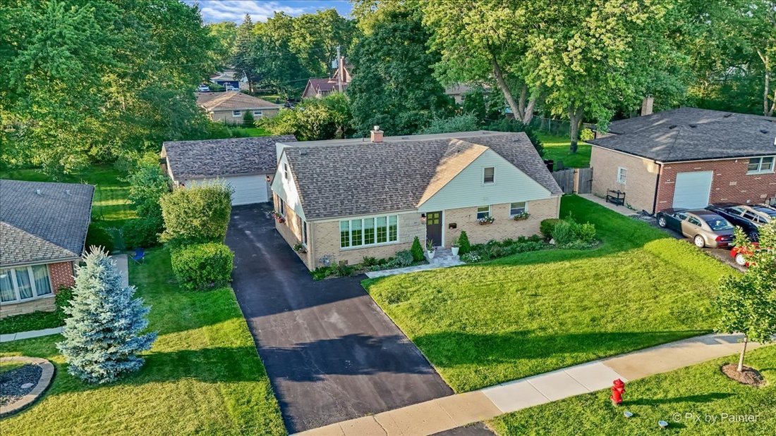 House in Roselle, Illinois, United States 2 - 18398913