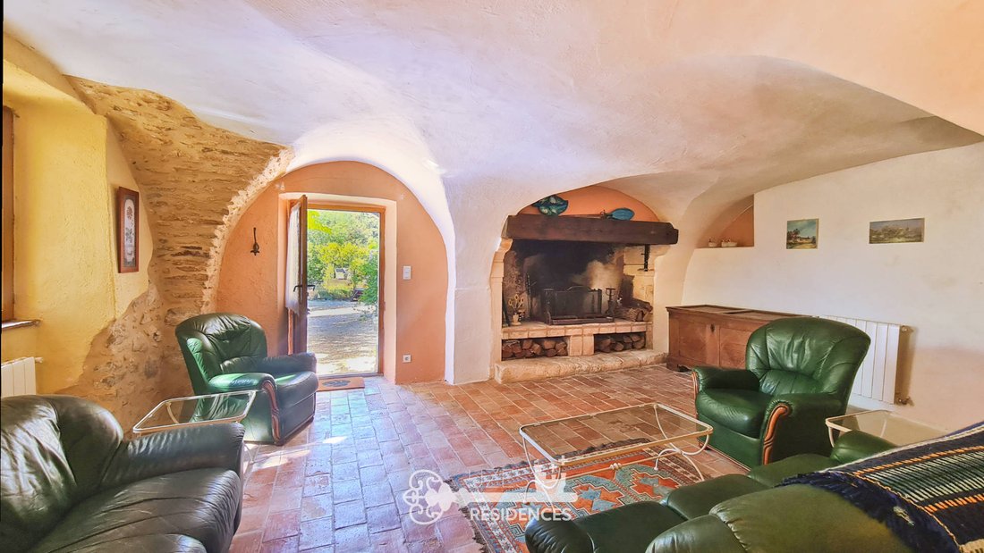 Apartment in Lussan, Occitania, France 4 - 18399328