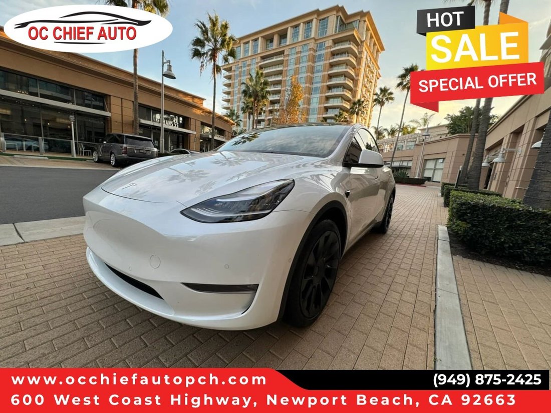 Suv in Newport Beach, CA, United States 1 - 18118285