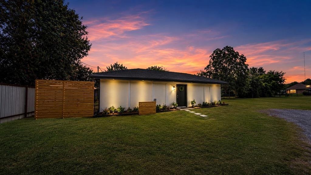 House in Crowley, Texas, United States 4 - 18399690