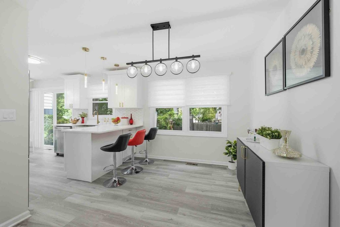 House in Buffalo Grove, Illinois, United States 5 - 18398904