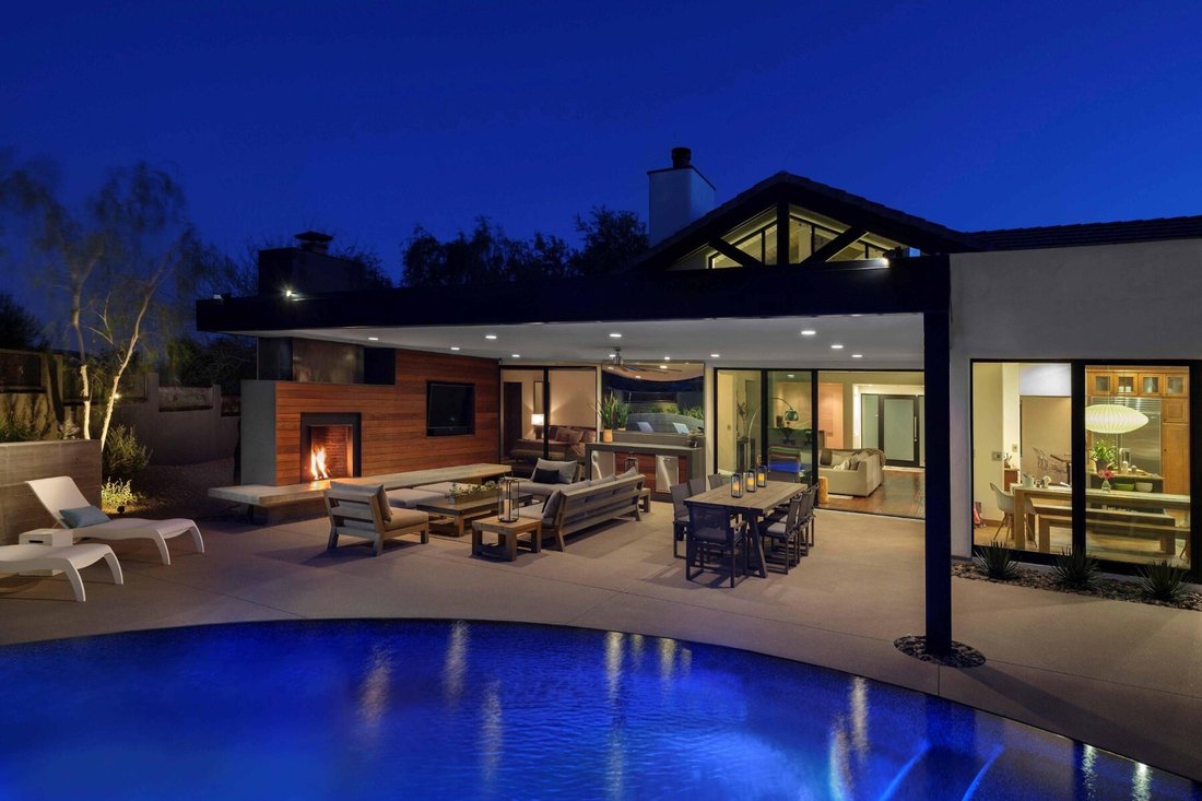 Scottsdale, Arizona, United States 2 - 18400036