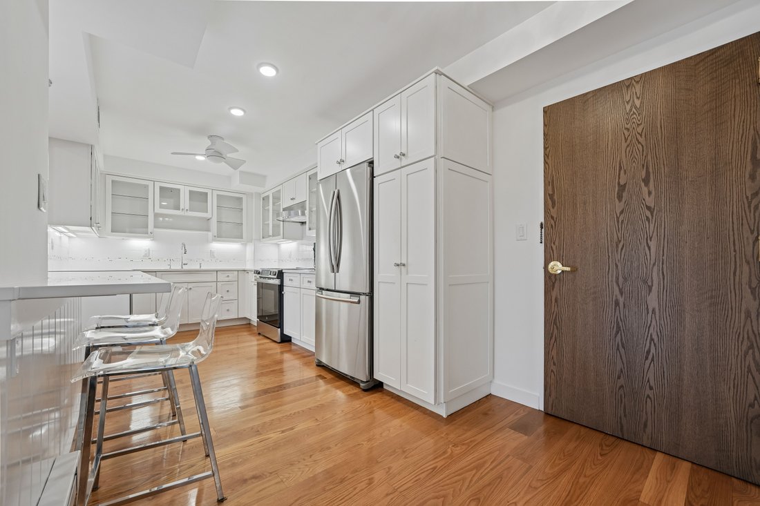 Condo in Summit, New Jersey, United States 3 - 18400041