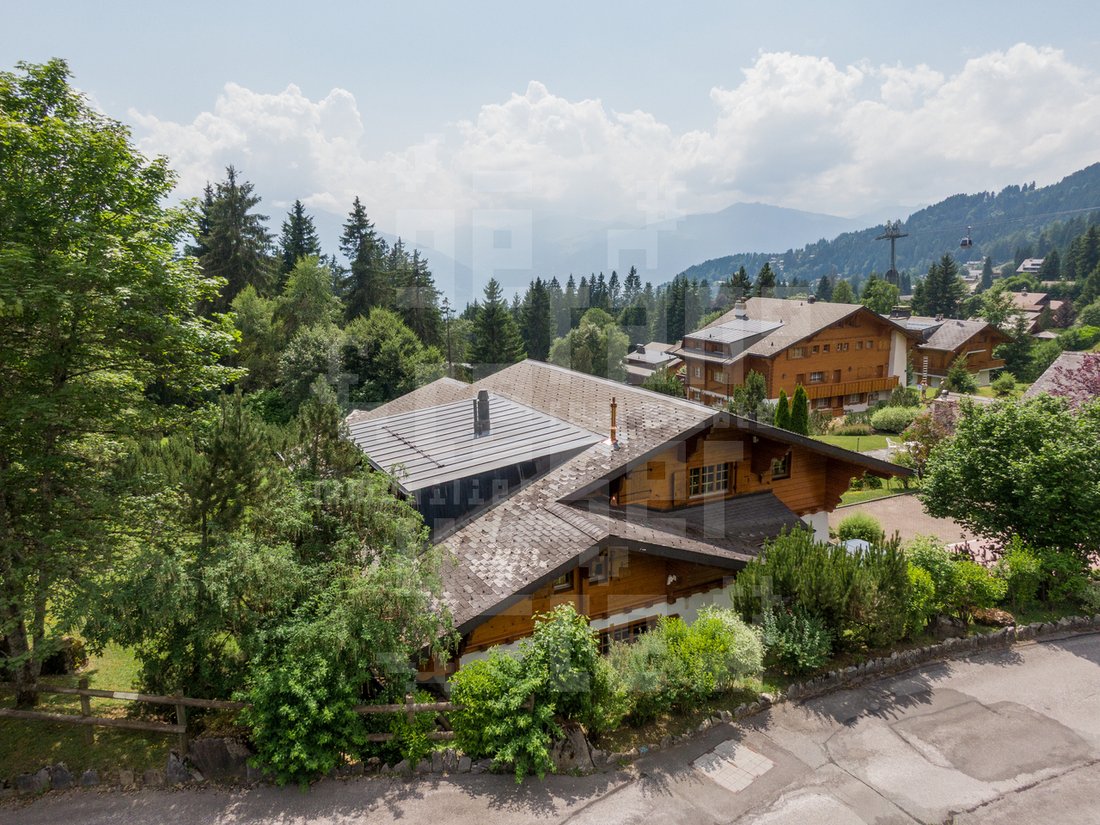 Chalet in Ollon, Vaud, Switzerland 1 - 18360292
