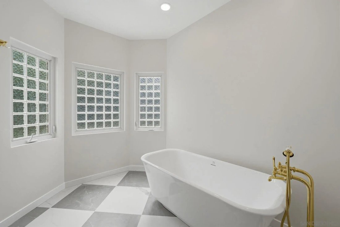 House in San Diego, California, United States 5 - 18399573