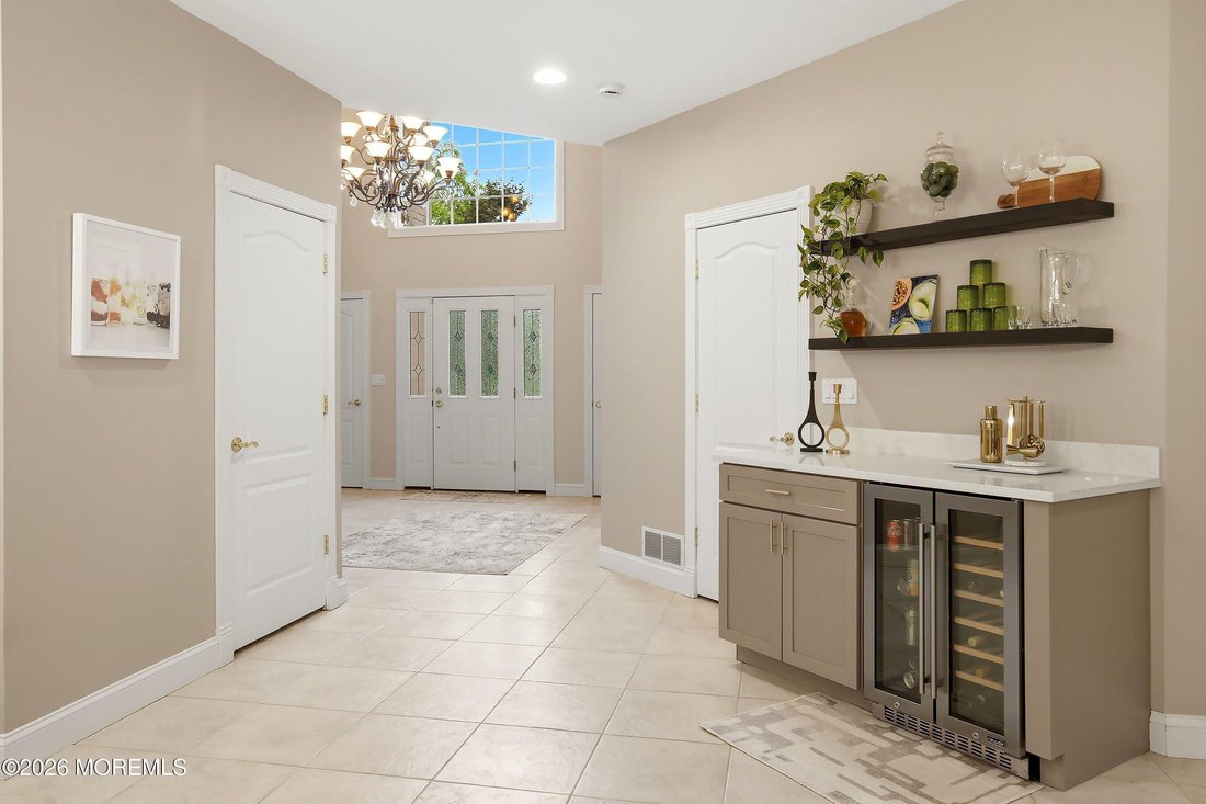 House in Freehold Township, New Jersey, United States 5 - 18398461