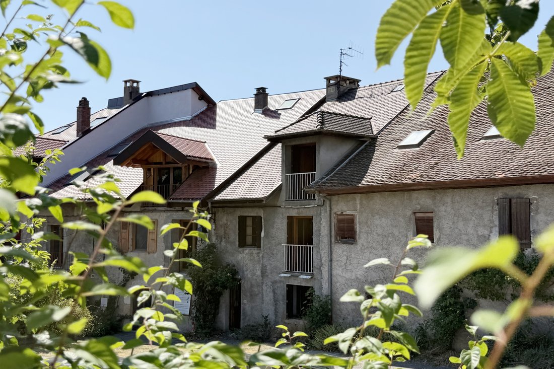 House in Menthon-Saint-Bernard, Auvergne-Rhône-Alpes, France 1 - 18378702