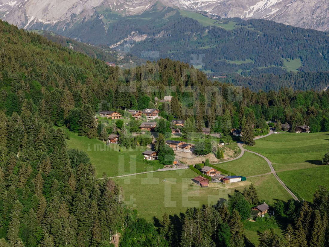 Chalet a Ollon, Vaud, Svizzera 4 - 18259781