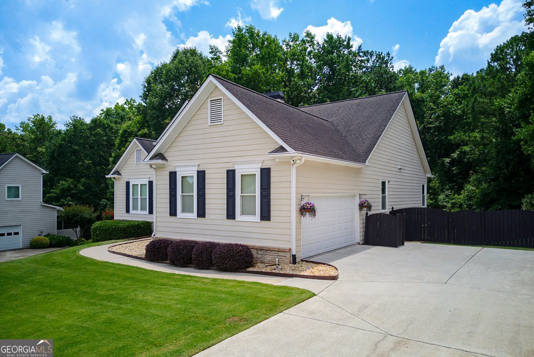 House in Suwanee, Georgia, United States 3 - 18399653