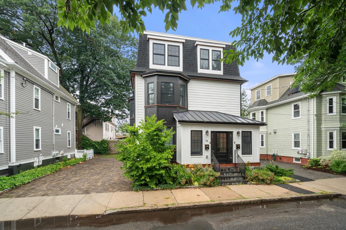 Condo in Somerville, Massachusetts, United States 1 - 18400051