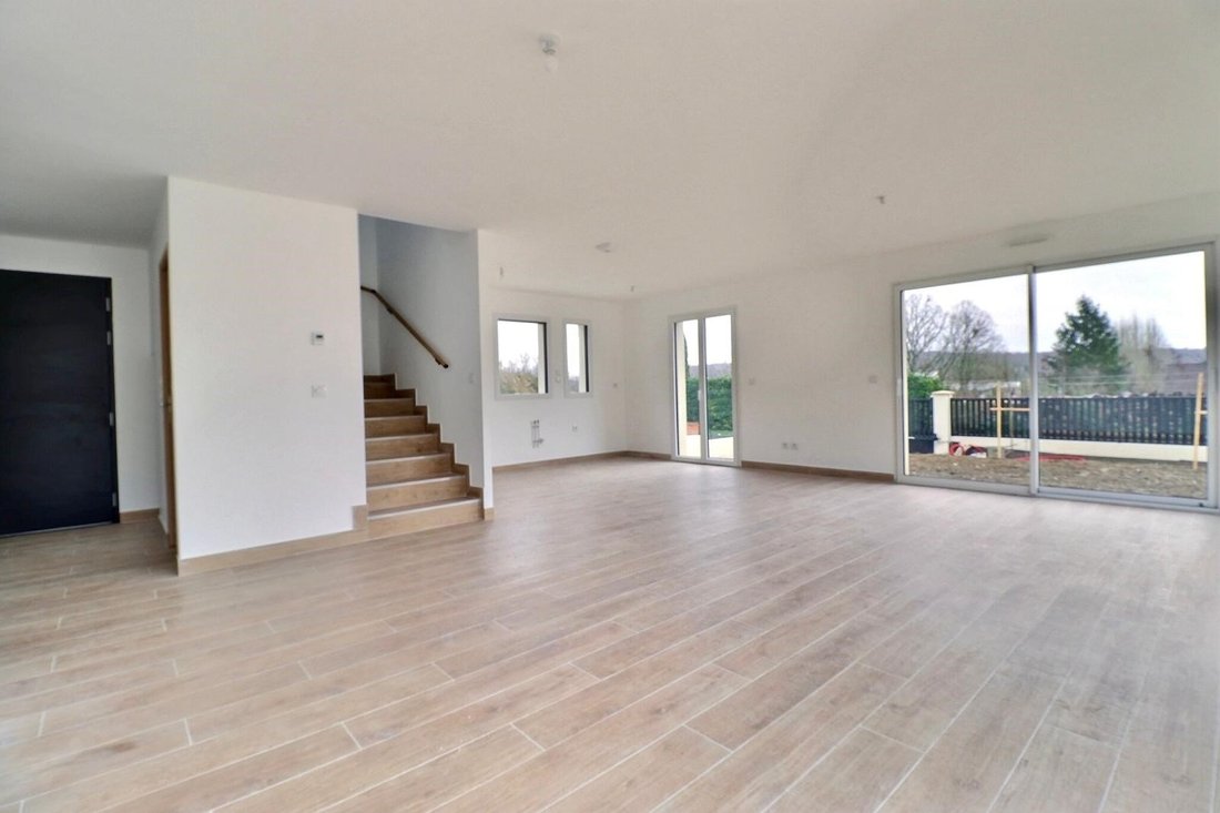House in Forêt, Saint-Germain-en-Laye, France 3 - 17646458