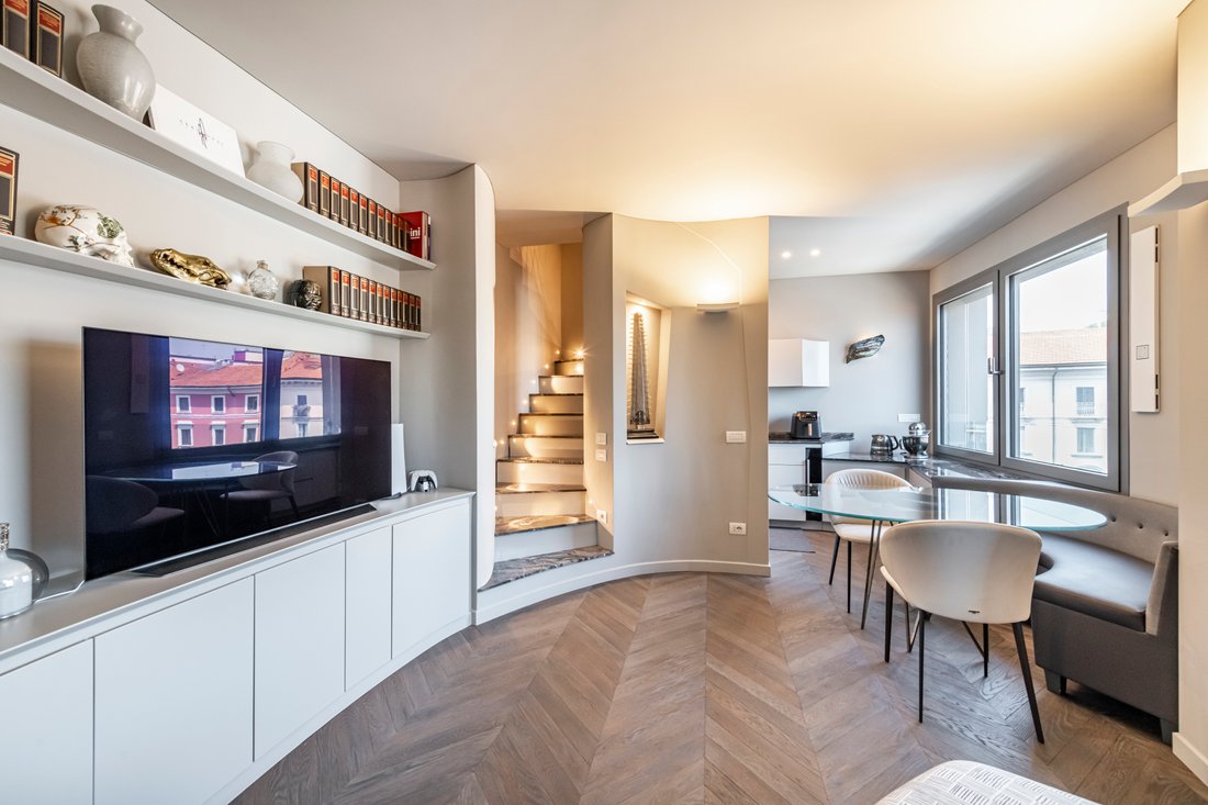 Penthouse in Independence - Queen Giovanna, Milan, Italy 2 - 18400458