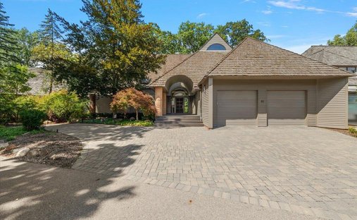 Condo in Bloomfield Hills, Michigan, United States 1