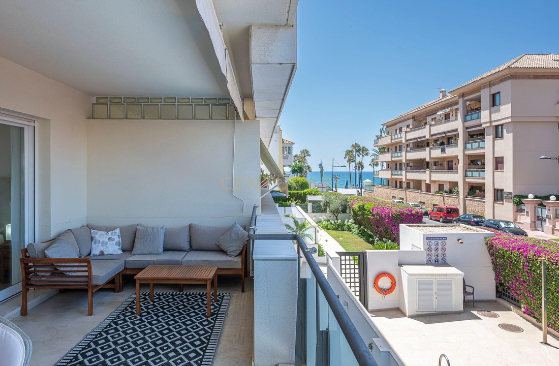 Apartment in San Pedro de Alcantara, Andalusia, Spain 1 - 18400178