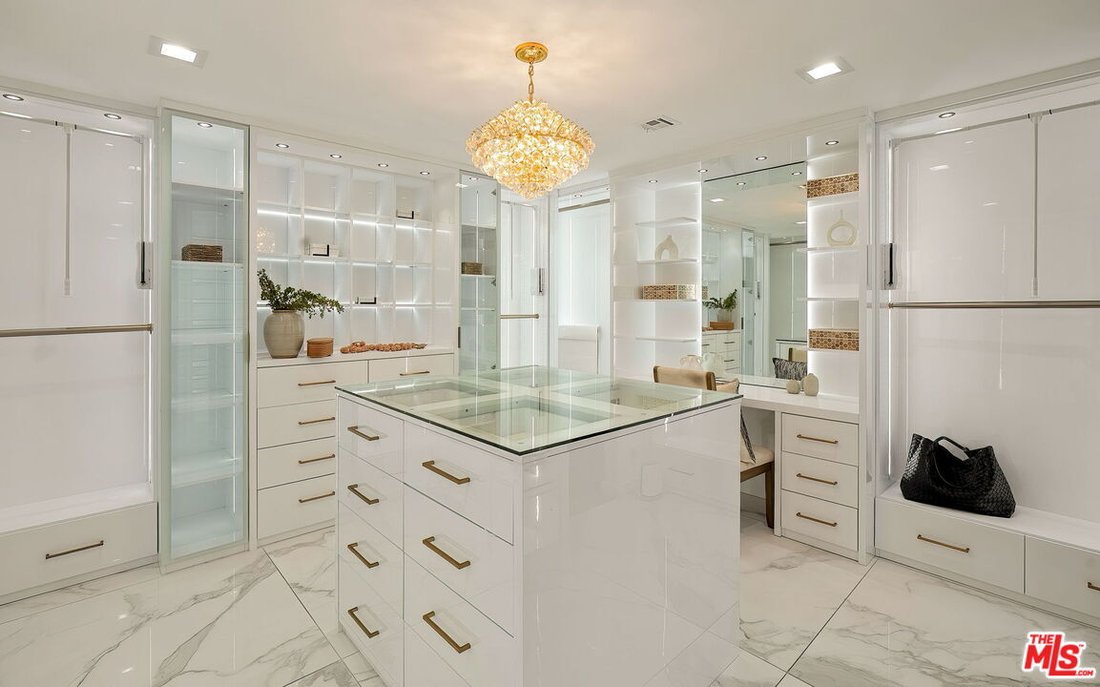 House in Los Angeles, California, United States 4 - 18400408