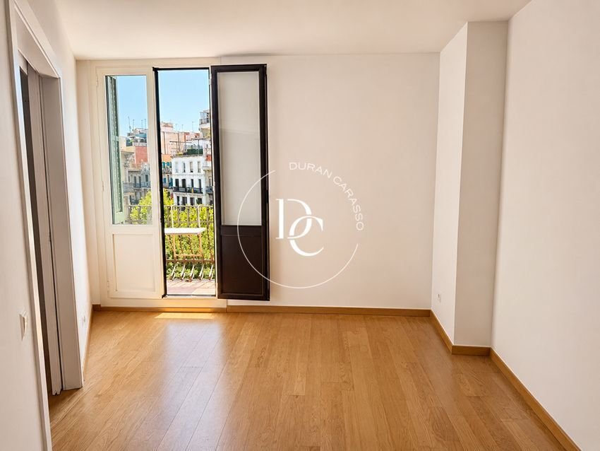 Apartment in Eixample, Barcelona, Spain 2 - 18400224