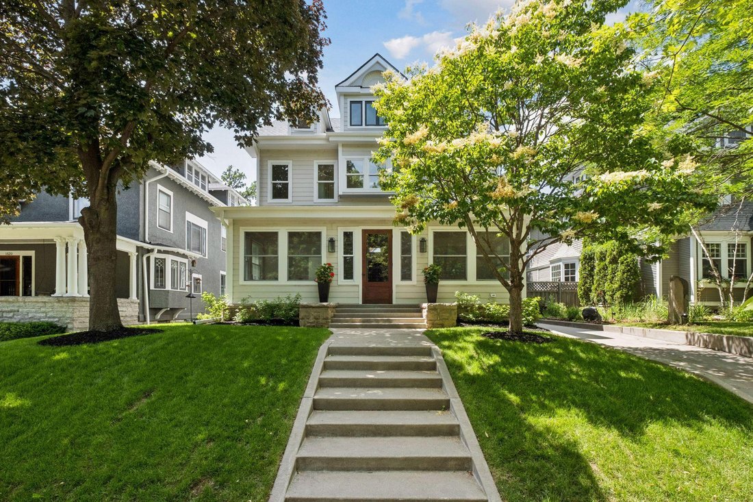House in Minneapolis, Minnesota, United States 1 - 18400442