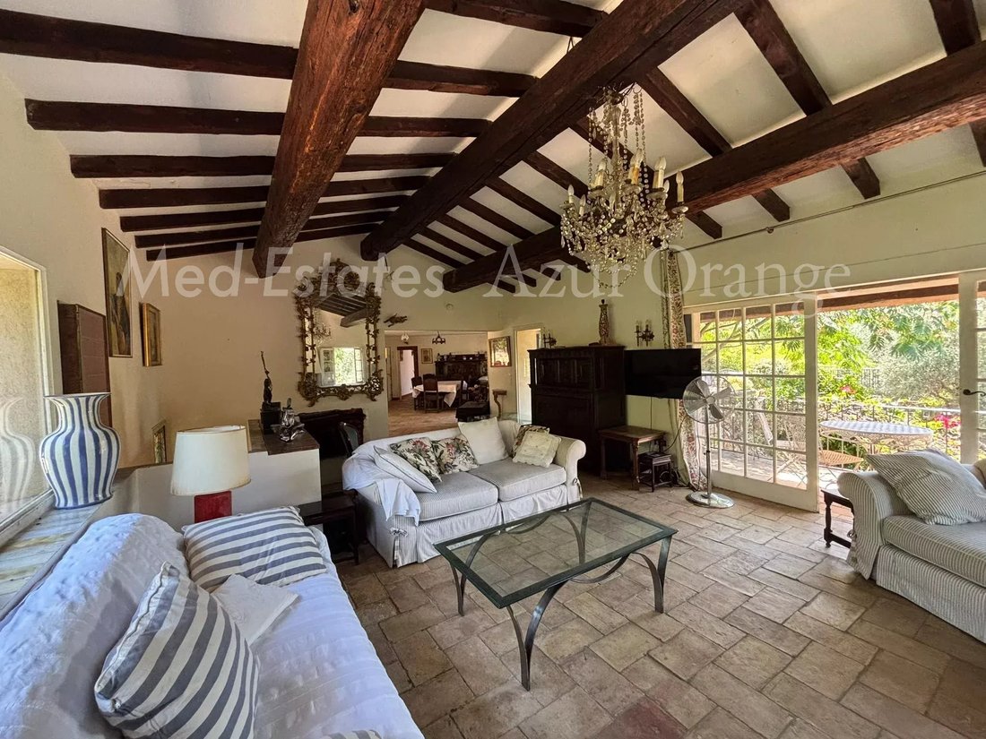 Villa in Grimaud, Provence-Alpes-Côte d'Azur, France 3 - 17392096